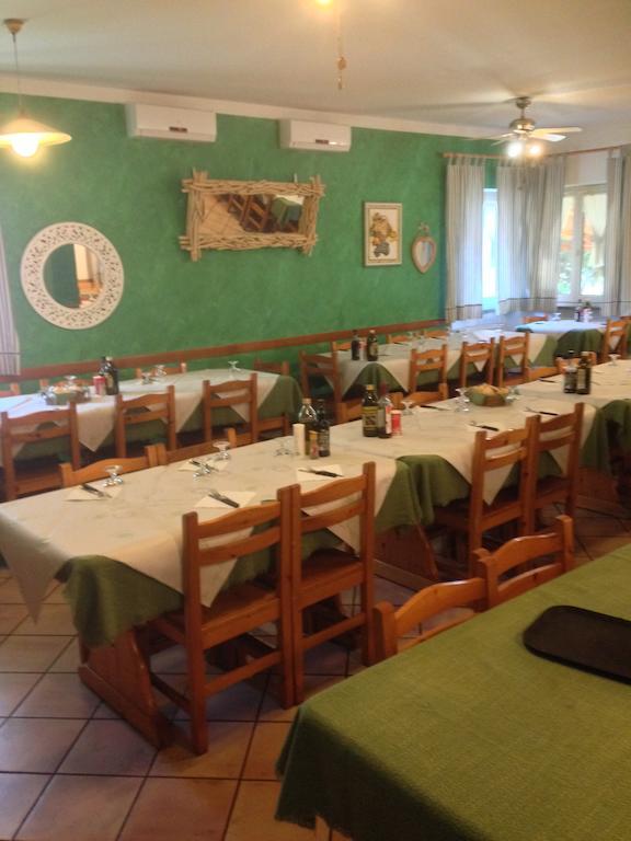 Garni Erta Villa Авио Екстериор снимка