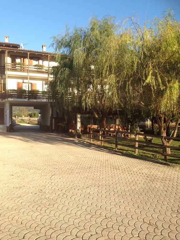 Garni Erta Villa Авио Екстериор снимка