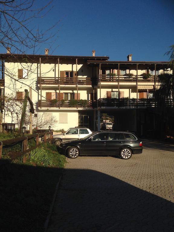 Garni Erta Villa Авио Екстериор снимка