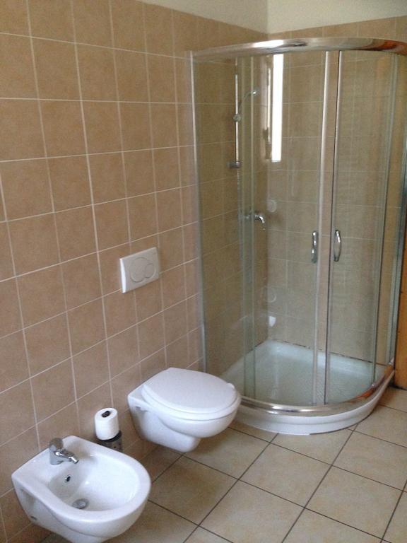 Garni Erta Villa Авио Стая снимка